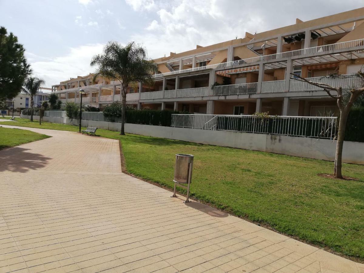 Terrazas Solo Familias Serviplaya Apartment